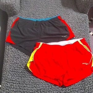 Set of Saucony Shorts